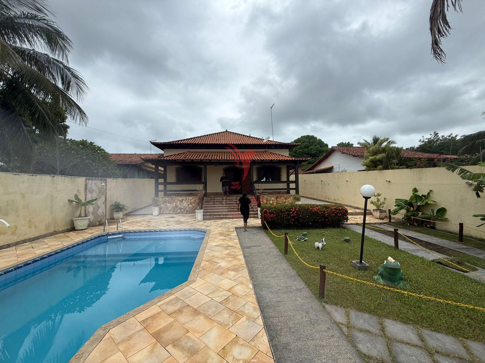 EXCELENTE CASA COM PISCINA EM IGUABINHA &ndash; IDEAL PARA MORADIA OU USO COMERCIAL Rua Engenho Novo Araruama - 