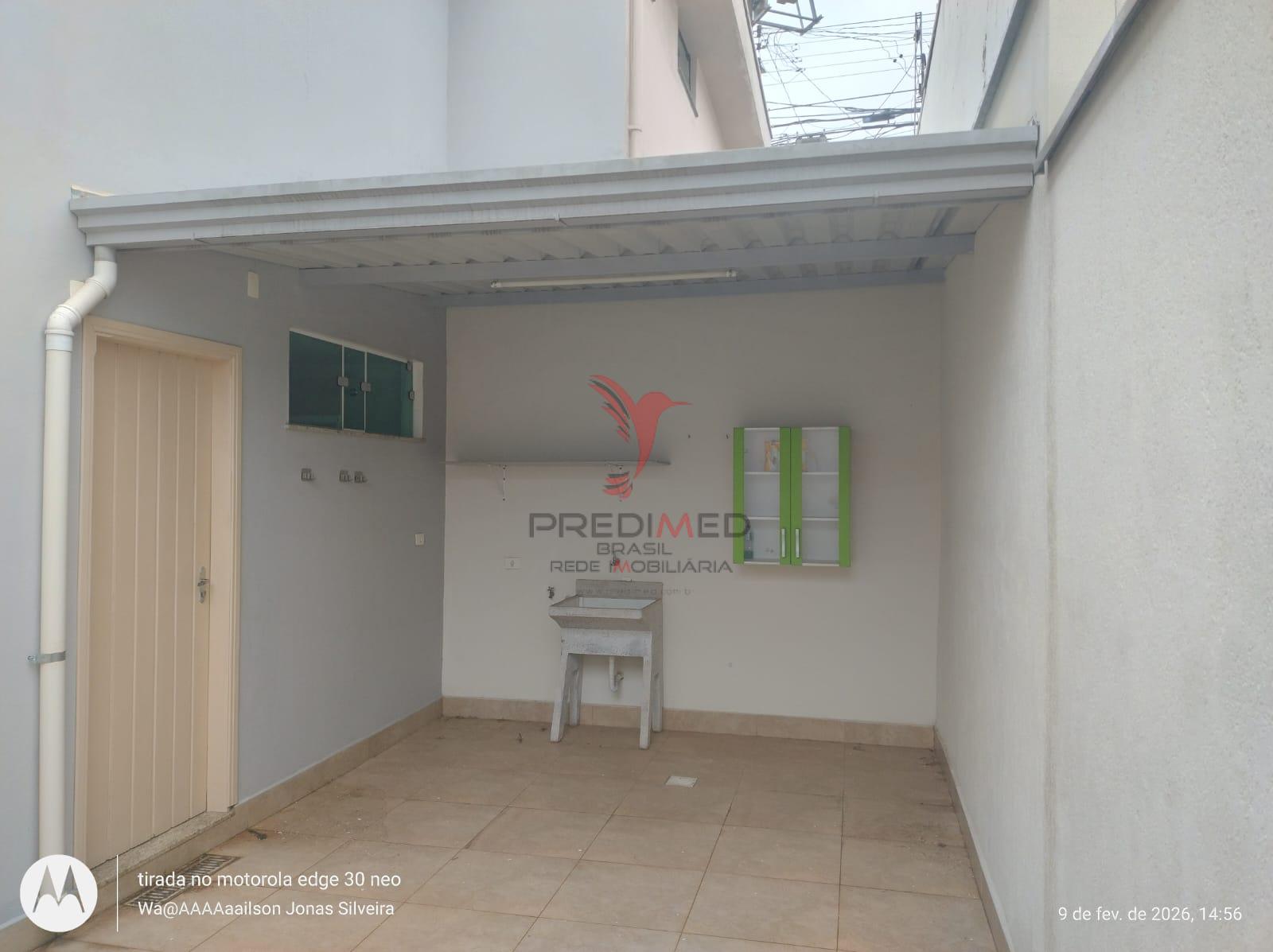 OTIMA CASA NO  BAIRRO CASTELINHO  - - 