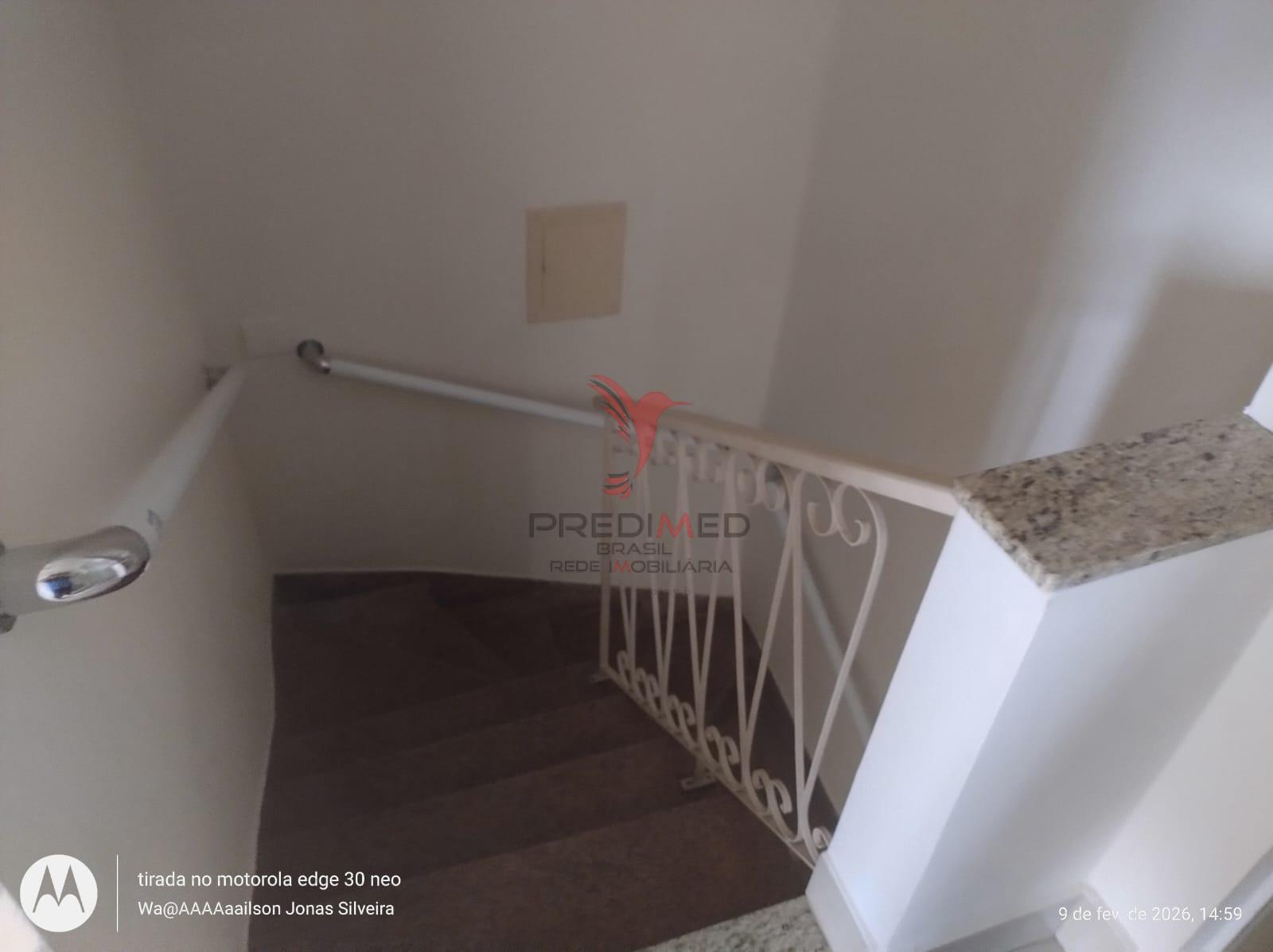 OTIMA CASA NO  BAIRRO CASTELINHO  - - 