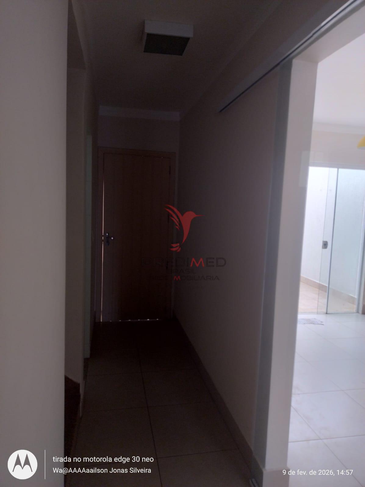 OTIMA CASA NO  BAIRRO CASTELINHO  - - 