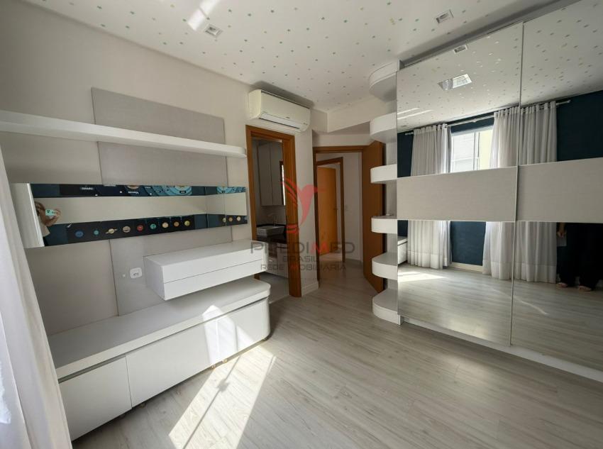 Apartamento de 3 Quartos, semi mobilado, 2 Vagas de Garagem,centro de Jaragu&aacute; Rua Júlio Tavares da Cunha Mello Jaraguá do Sul - 