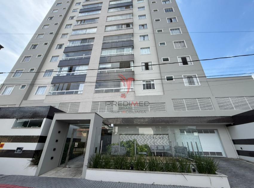 Apartamento de 3 Quartos, semi mobilado, 2 Vagas de Garagem,centro de Jaragu&aacute; Rua Júlio Tavares da Cunha Mello Jaraguá do Sul - 