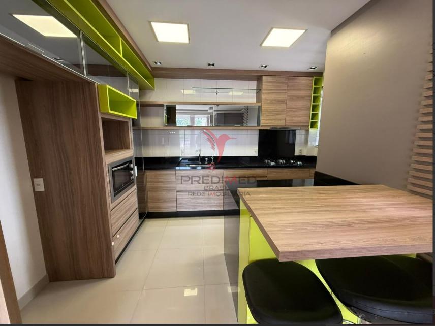 Apartamento de 3 Quartos, semi mobilado, 2 Vagas de Garagem,centro de Jaragu&aacute; Rua Júlio Tavares da Cunha Mello Jaraguá do Sul - 