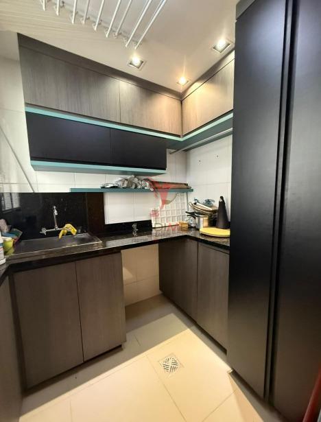 Apartamento de 3 Quartos, semi mobilado, 2 Vagas de Garagem,centro de Jaragu&aacute; Rua Júlio Tavares da Cunha Mello Jaraguá do Sul - 