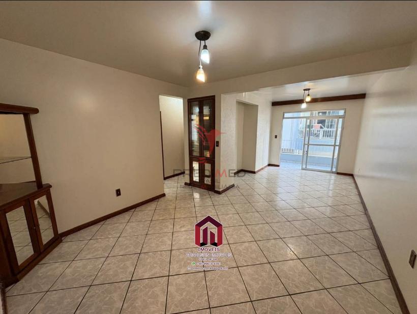 Apartamento 3 dormit&oacute;rios, sendo 1 su&iacute;te, Florian&oacute;polis Bairro ESTREITO. R$ 522.000,00 Avenida Santa Catarina Florianópolis - 