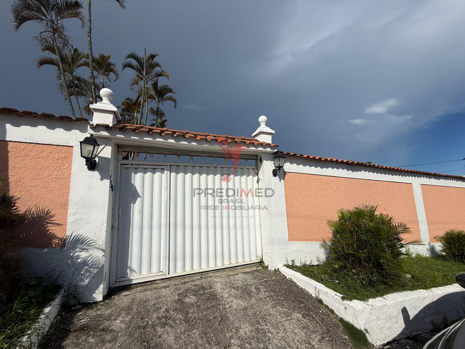 Excelente casa com Piscina e Campo de futebol por apenas R$ 380 MIL - Aceitamos financiame Rua Marília Marques Iguaba Grande - 