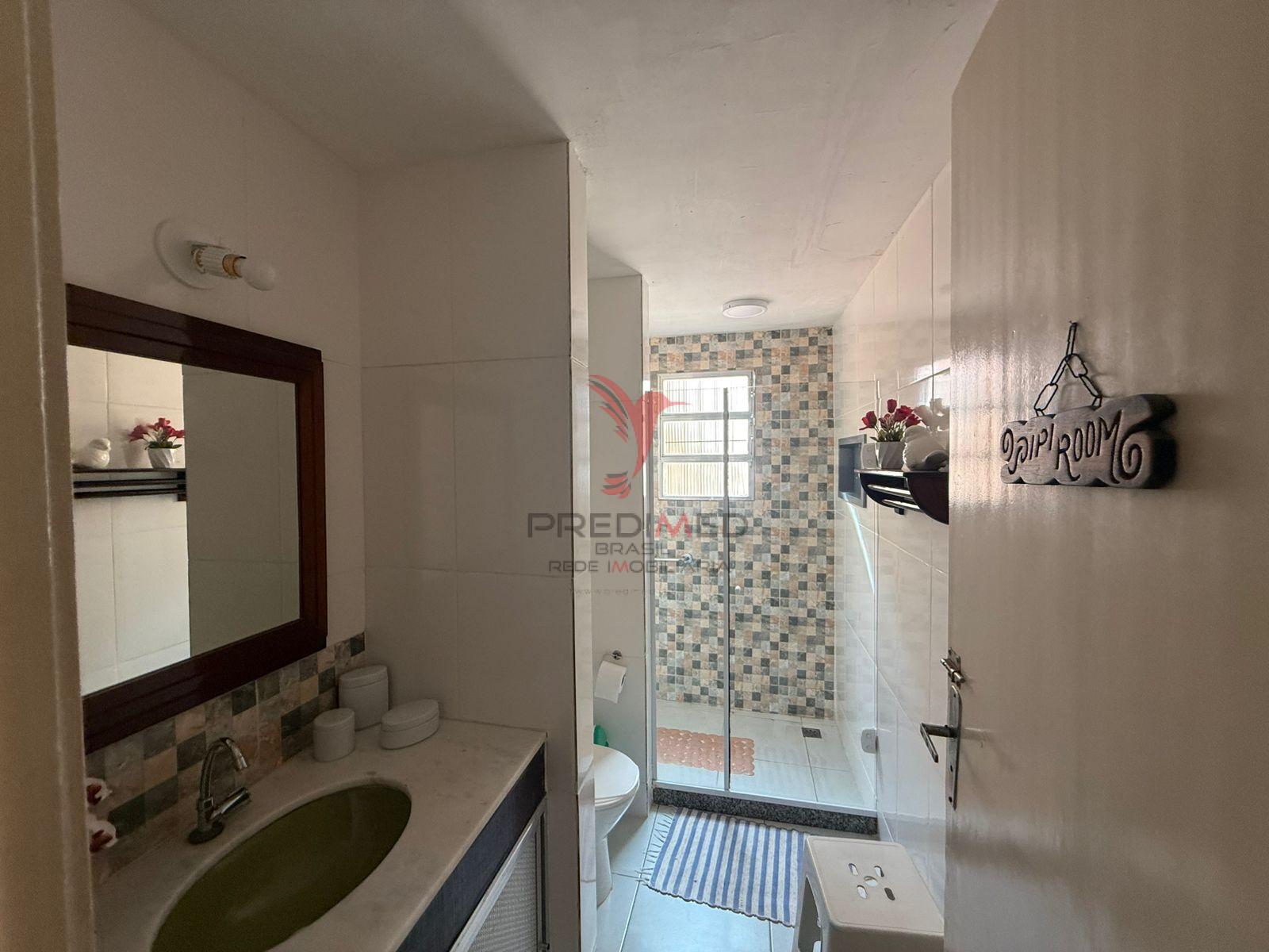 Excelente casa com Piscina e Campo de futebol por apenas R$ 380 MIL - Aceitamos financiame Rua Marília Marques Iguaba Grande - 