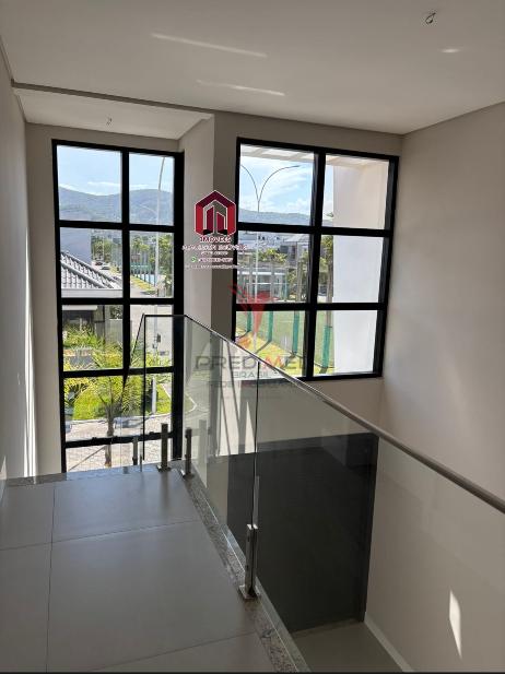CASA 3 DORM UM SUITE NO GARDEN CONDOMINIO CLUBE EM BIGUA&Ccedil;U SC Brasil Avenida Deltaville Biguaçu - 