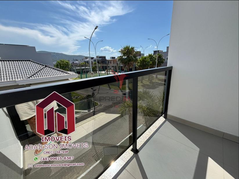 CASA 3 DORM UM SUITE NO GARDEN CONDOMINIO CLUBE EM BIGUA&Ccedil;U SC Brasil Avenida Deltaville Biguaçu - 