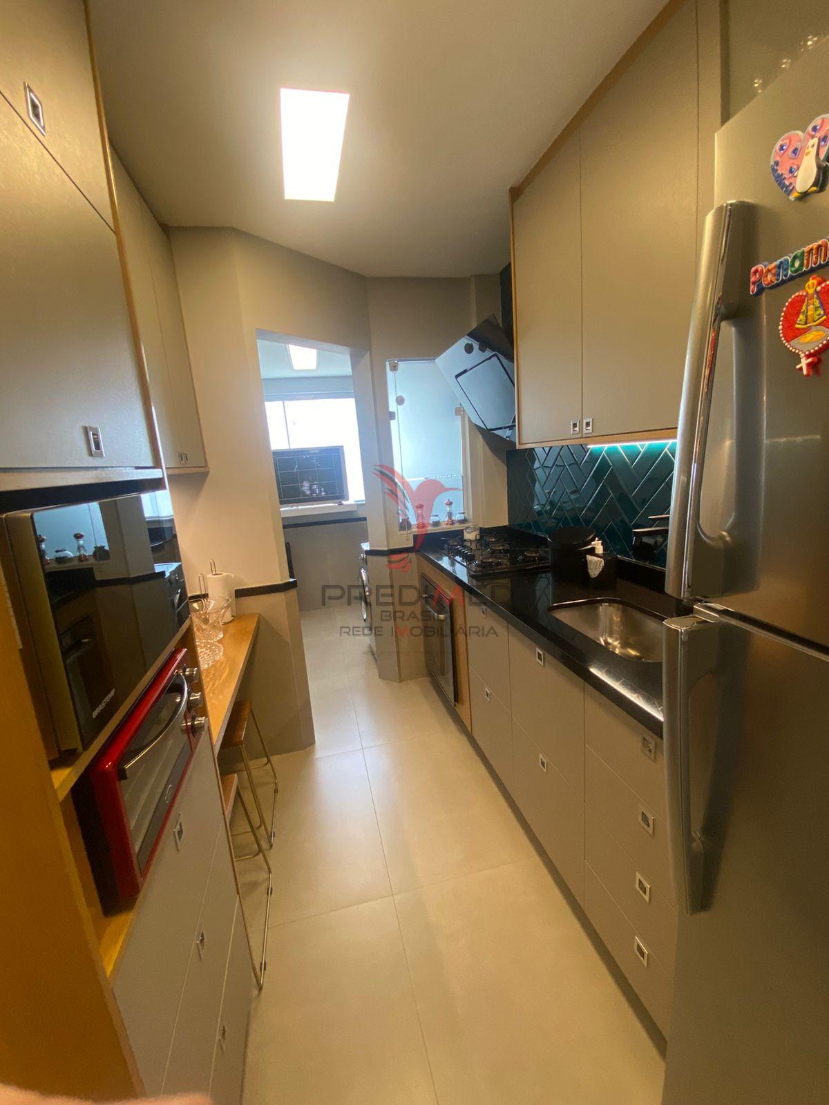 Apartamento de 3 Quartos. Projetado. Varanda. Na Vila Para&iacute;ba. Guaratinguet&aacute;  Guaratinguetá - 