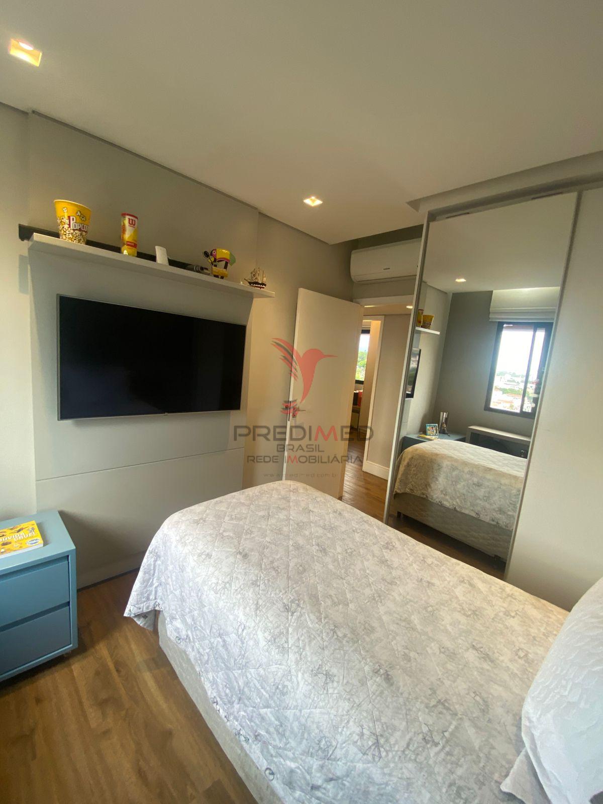 Apartamento de 3 Quartos. Projetado. Varanda. Na Vila Para&iacute;ba. Guaratinguet&aacute;  Guaratinguetá - 