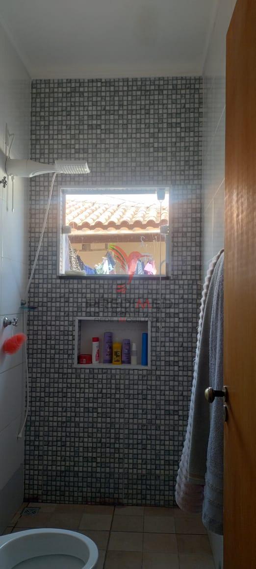 Casa T&eacute;rrea, projetada, em Beira Rio 2. Guaratinguet&aacute;. 3 Quartos, sendo 1 Su&iacute;te  Guaratinguetá - 