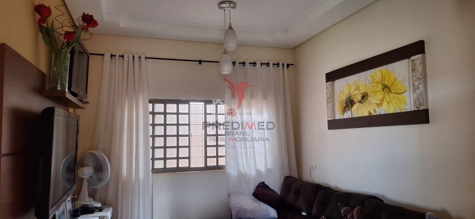 Casa de 2 quartos, 177m&sup2; no bairro Jardim Santa L&uacute;cia, em Len&ccedil;&oacute;is Paulista  Lençóis Paulista - 