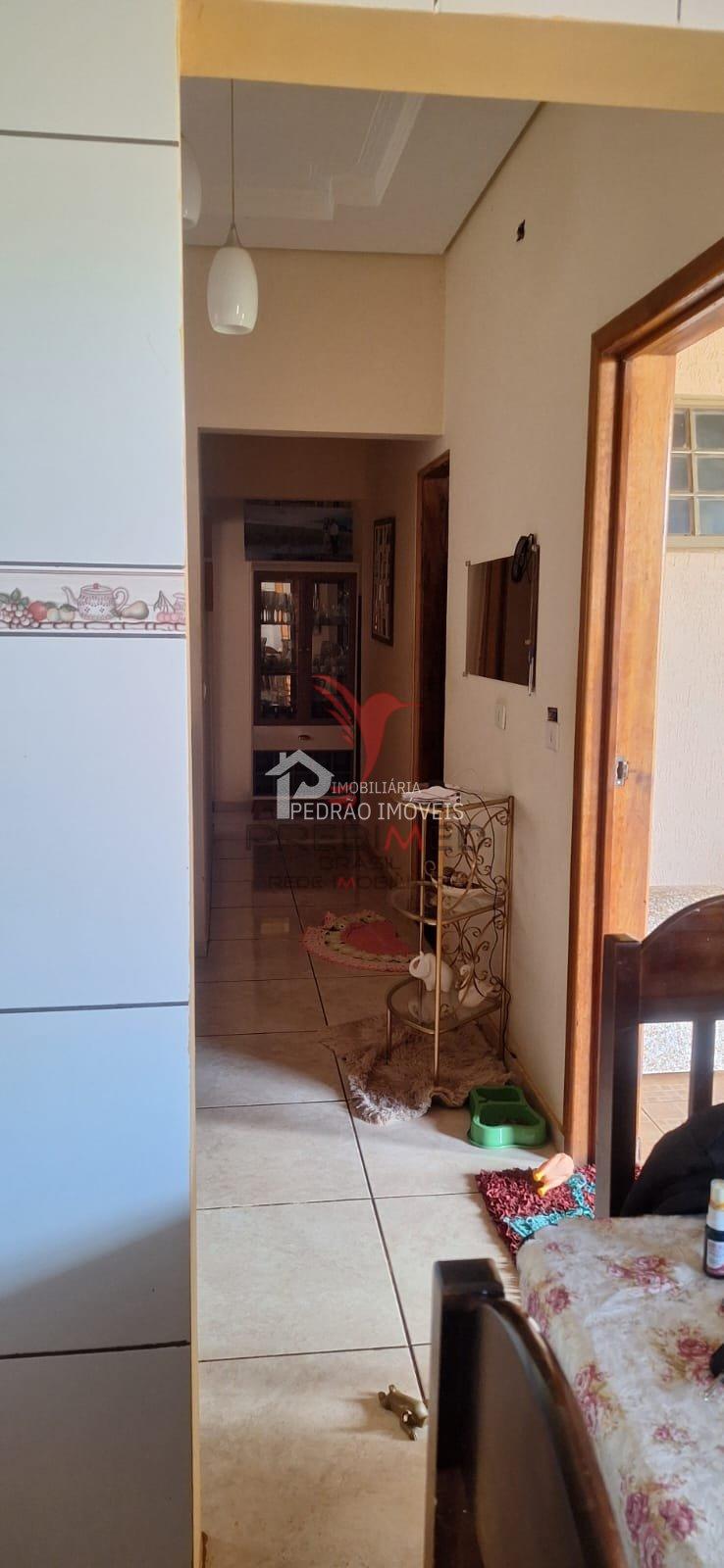 Casa de 2 quartos, 177m&sup2; no bairro Jardim Santa L&uacute;cia, em Len&ccedil;&oacute;is Paulista  Lençóis Paulista - 