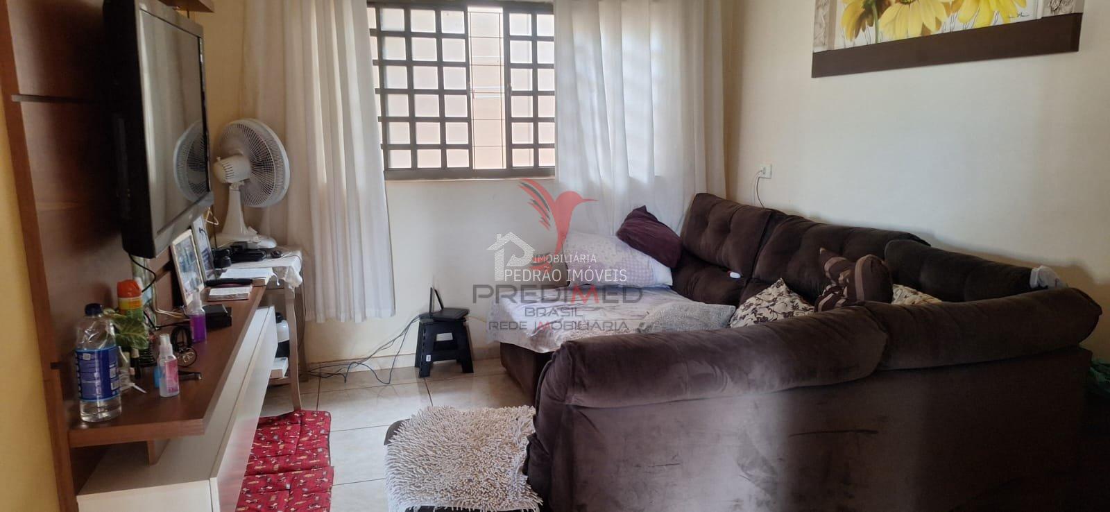 Casa de 2 quartos, 177m&sup2; no bairro Jardim Santa L&uacute;cia, em Len&ccedil;&oacute;is Paulista  Lençóis Paulista - 