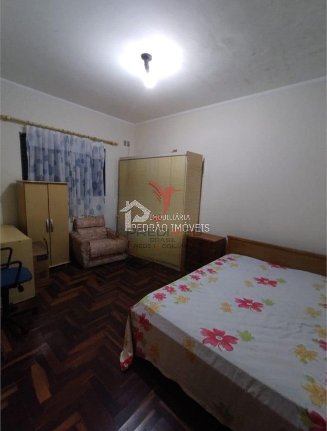 Casa de 4 quartos, 177m&sup2; no bairro Jardim Village, em Len&ccedil;&oacute;is Paulista  Lençóis Paulista - 