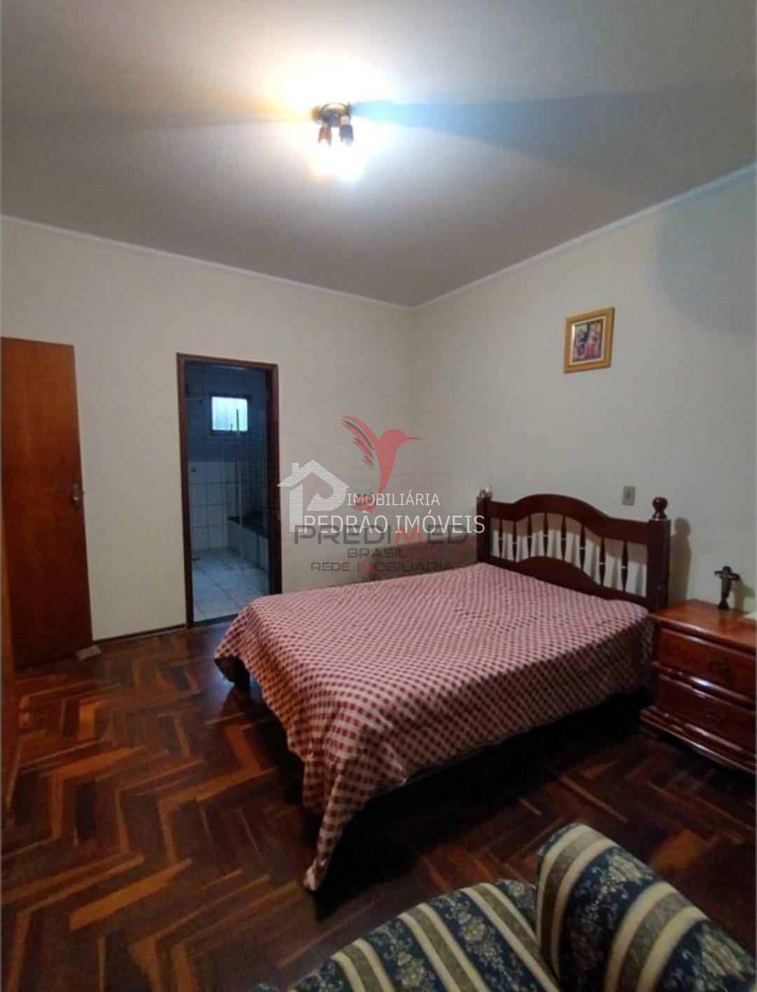 Casa de 4 quartos, 177m&sup2; no bairro Jardim Village, em Len&ccedil;&oacute;is Paulista  Lençóis Paulista - 