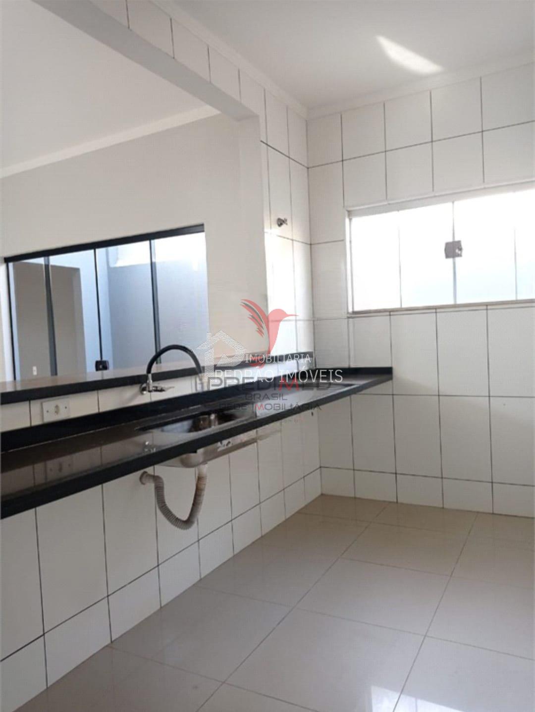 Casa de 2 quartos, 186m&sup2; no bairro Jardim Maria Luiza Iv, em Len&ccedil;&oacute;is Paulista  Lençóis Paulista - 