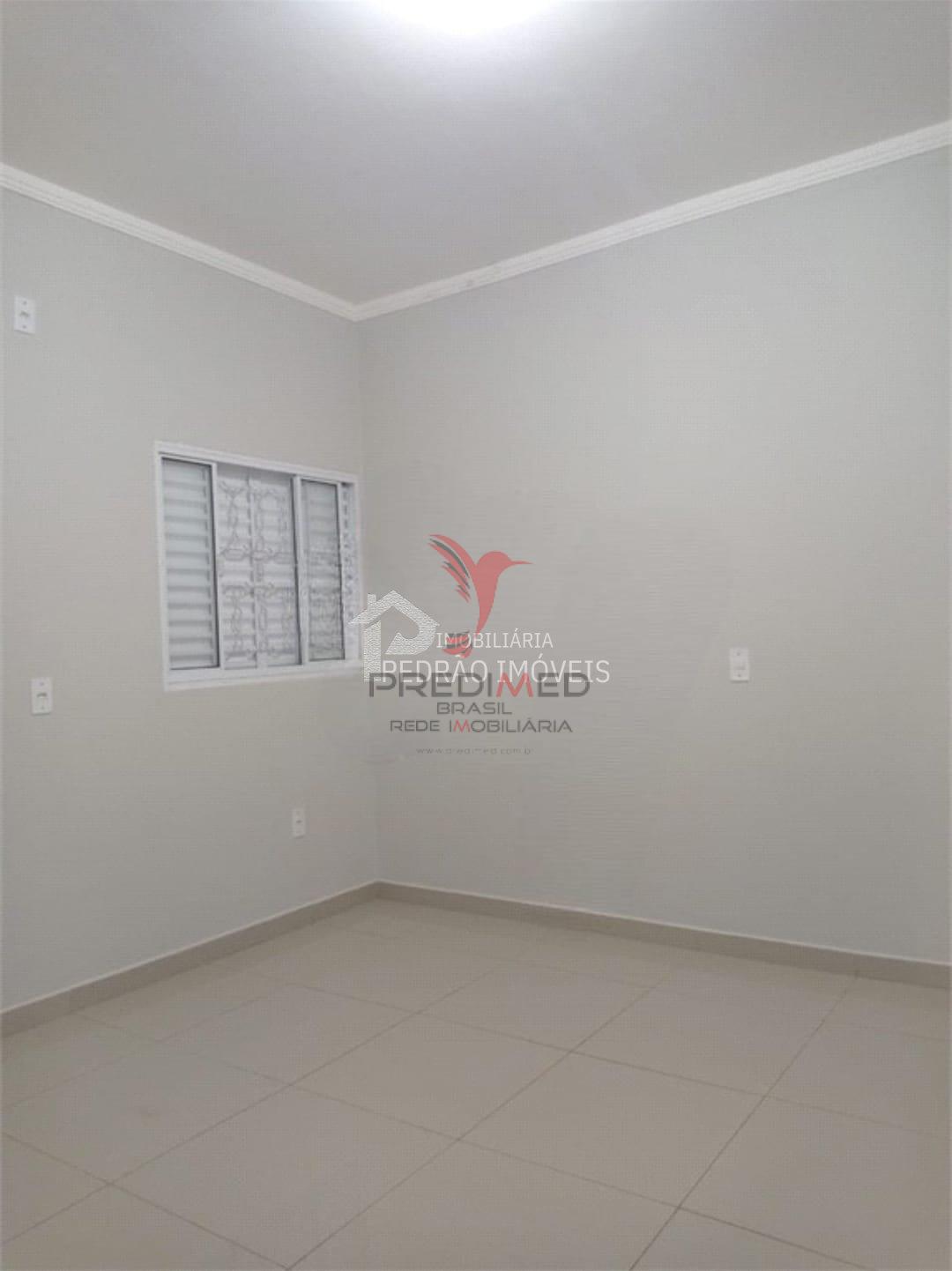 Casa de 2 quartos, 186m&sup2; no bairro Jardim Maria Luiza Iv, em Len&ccedil;&oacute;is Paulista  Lençóis Paulista - 