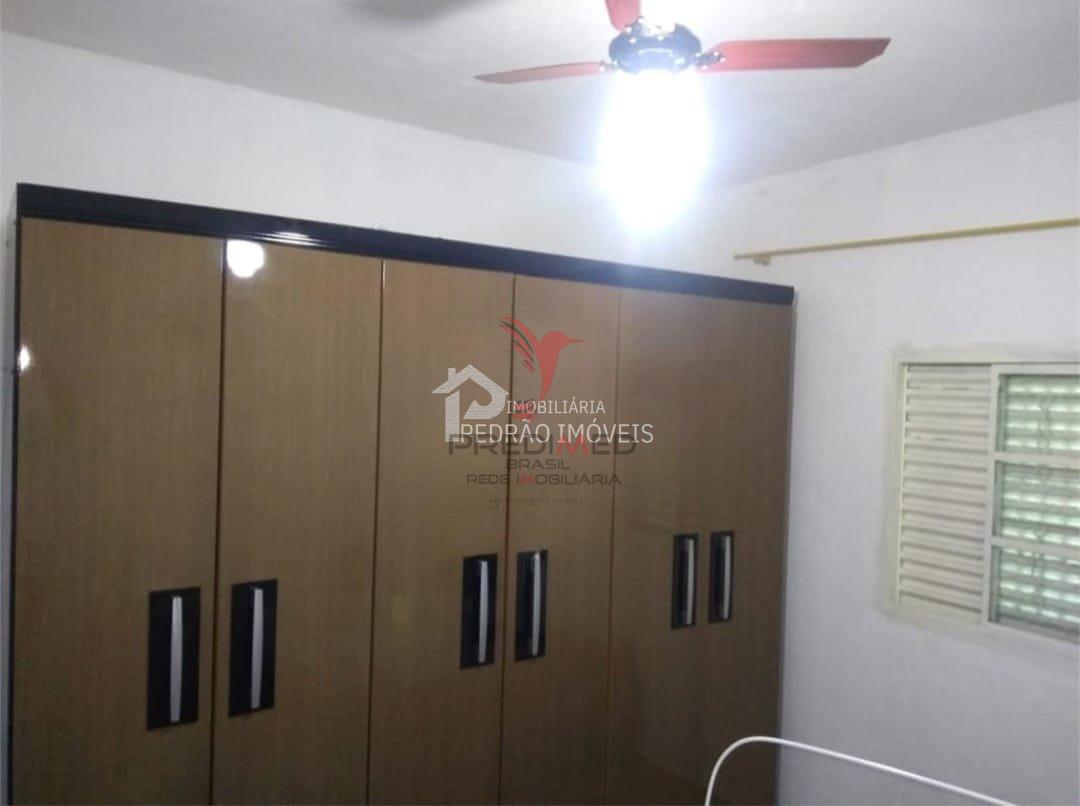 Casa de 3 quartos, 372m&sup2; no bairro Vila Baccili, em Len&ccedil;&oacute;is Paulista  Lençóis Paulista - 