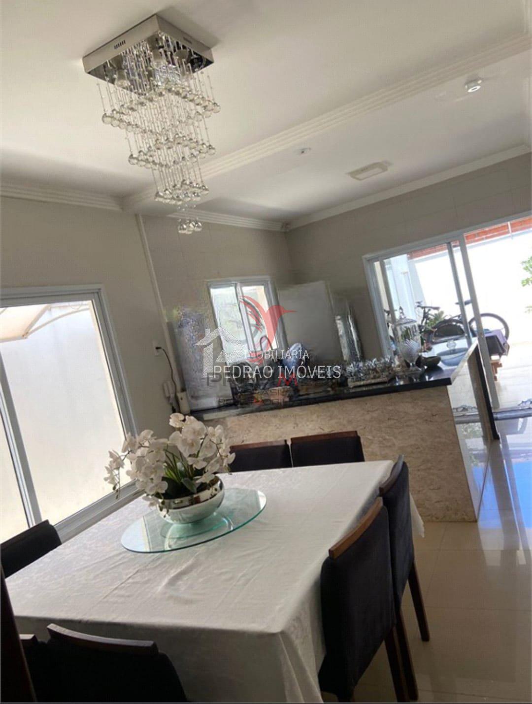 Casa de 3 quartos, 138m&sup2; no bairro Jardim Maria Luiza Iv, em Len&ccedil;&oacute;is Paulista  Lençóis Paulista - 