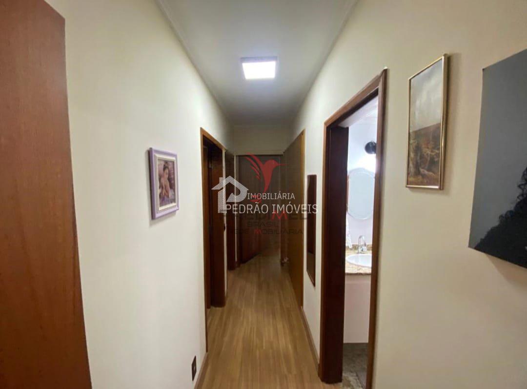 Apartamento de 3 quartos, 173m&sup2; no bairro Centro, em Len&ccedil;&oacute;is Paulista  Lençóis Paulista - 