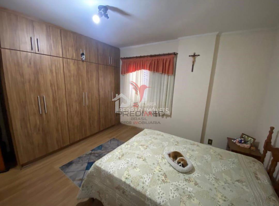 Apartamento de 3 quartos, 173m&sup2; no bairro Centro, em Len&ccedil;&oacute;is Paulista  Lençóis Paulista - 