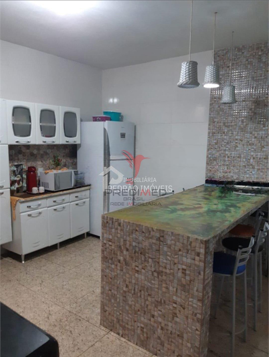 Sobrado de 3 quartos, 196m&sup2; no bairro Jardim Maria Luiza Ii, em Len&ccedil;&oacute;is Paulista  Lençóis Paulista - 