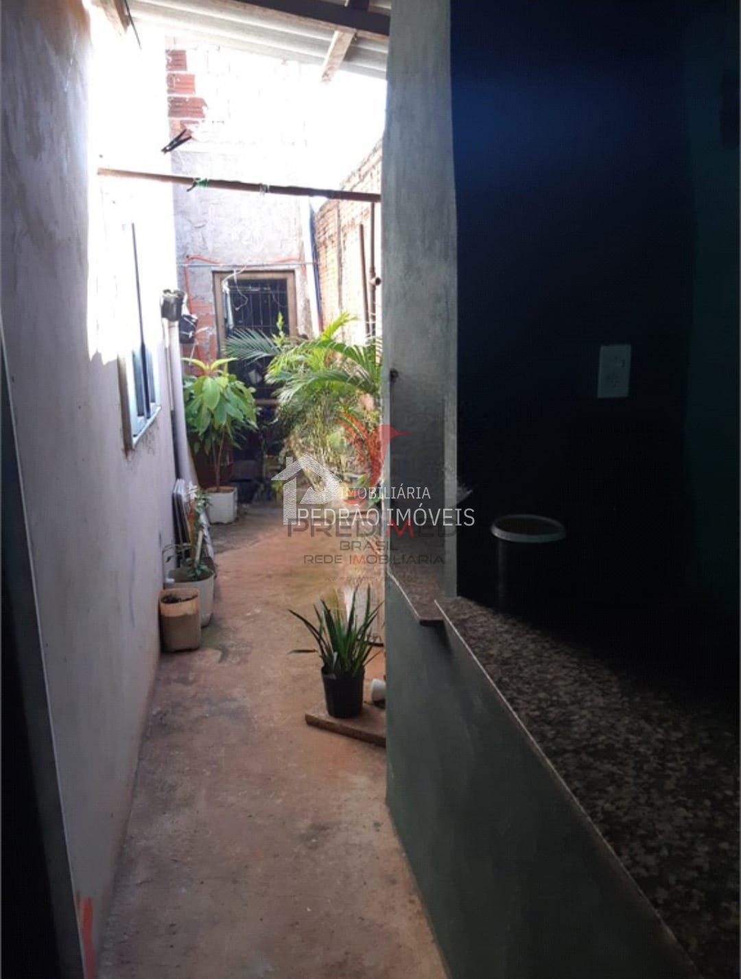 Sobrado de 3 quartos, 196m&sup2; no bairro Jardim Maria Luiza Ii, em Len&ccedil;&oacute;is Paulista  Lençóis Paulista - 