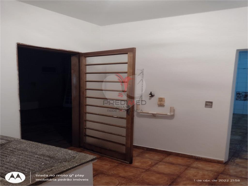 Casa de 2 quartos, 200m&sup2; no bairro Vila Marimbondo, em Len&ccedil;&oacute;is Paulista  Lençóis Paulista - 