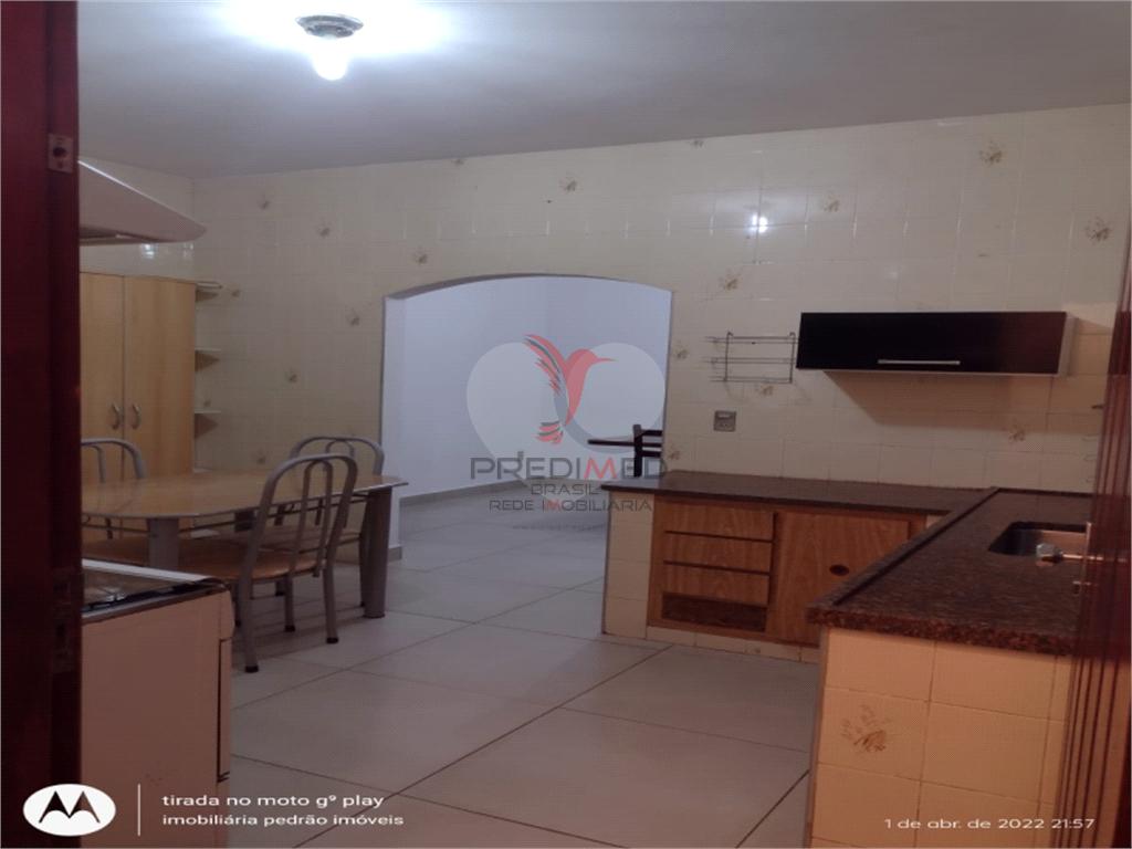 Casa de 2 quartos, 200m&sup2; no bairro Vila Marimbondo, em Len&ccedil;&oacute;is Paulista  Lençóis Paulista - 