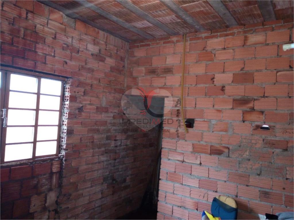 Casa de 2 quartos, 150m&sup2; no bairro Jardim Itapu&atilde;, em Len&ccedil;&oacute;is Paulista  Lençóis Paulista - 