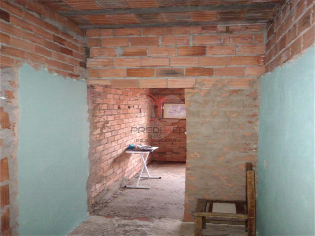 Casa de 2 quartos, 150m&sup2; no bairro Jardim Itapu&atilde;, em Len&ccedil;&oacute;is Paulista  Lençóis Paulista - 