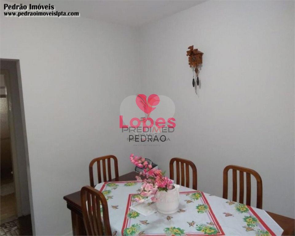 Casa de 3 quartos, 317m&sup2; no bairro Jardim Morumbi, em Len&ccedil;&oacute;is Paulista  Lençóis Paulista - 