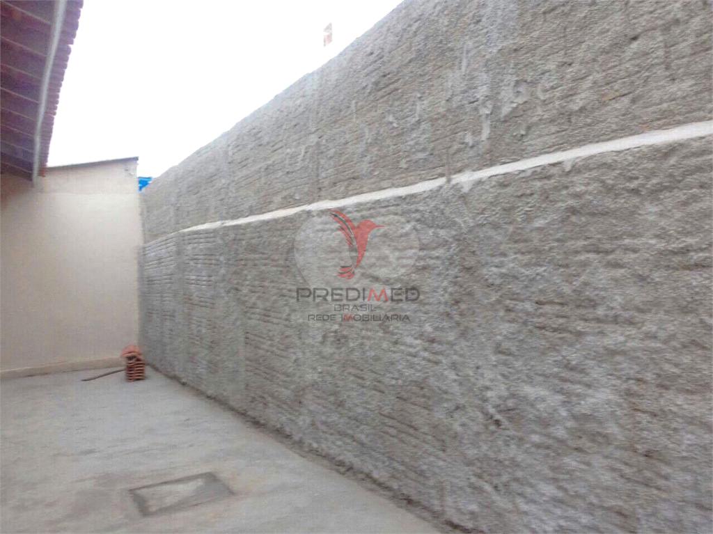 Casa de 2 quartos, 103m&sup2; no bairro N&uacute;cleo Habitacional Luis Zillo, em Len&ccedil;&oacute;is Paulista  Lençóis Paulista - 