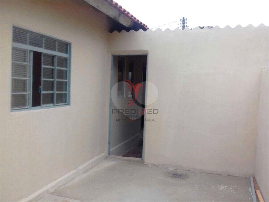 Casa de 2 quartos, 103m&sup2; no bairro N&uacute;cleo Habitacional Luis Zillo, em Len&ccedil;&oacute;is Paulista  Lençóis Paulista - 