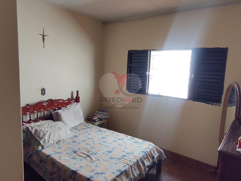 Casa de 3 quartos, 213m&sup2; no bairro Jardim Panorama, em Macatuba  MACATUBA - 