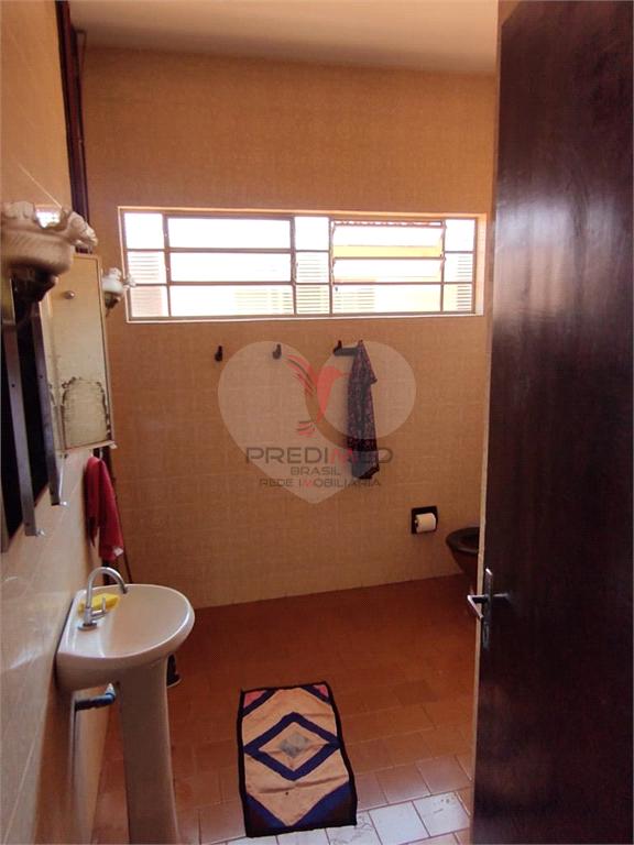 Casa de 3 quartos, 213m&sup2; no bairro Jardim Panorama, em Macatuba  MACATUBA - 