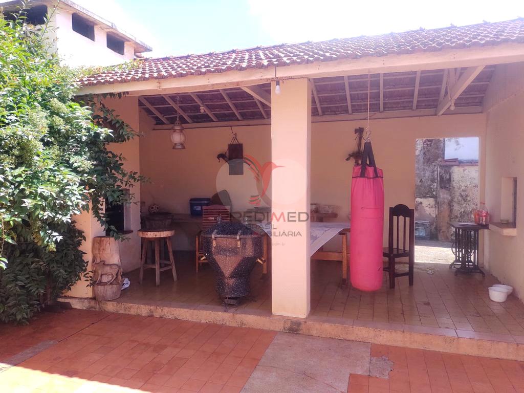 Casa de 3 quartos, 213m&sup2; no bairro Jardim Panorama, em Macatuba  MACATUBA - 