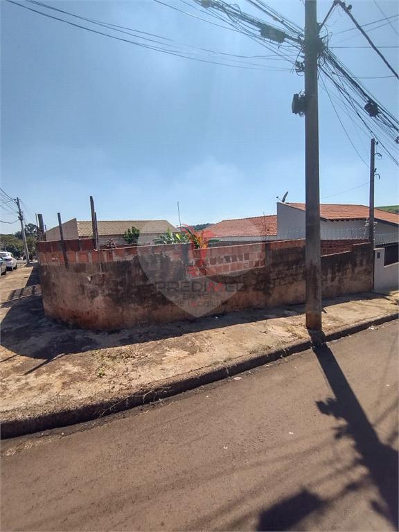 Lote/Terreno de 254m&sup2; no bairro Jardim S&atilde;o Jo&atilde;o, em Len&ccedil;&oacute;is Paulista  Lençóis Paulista - 