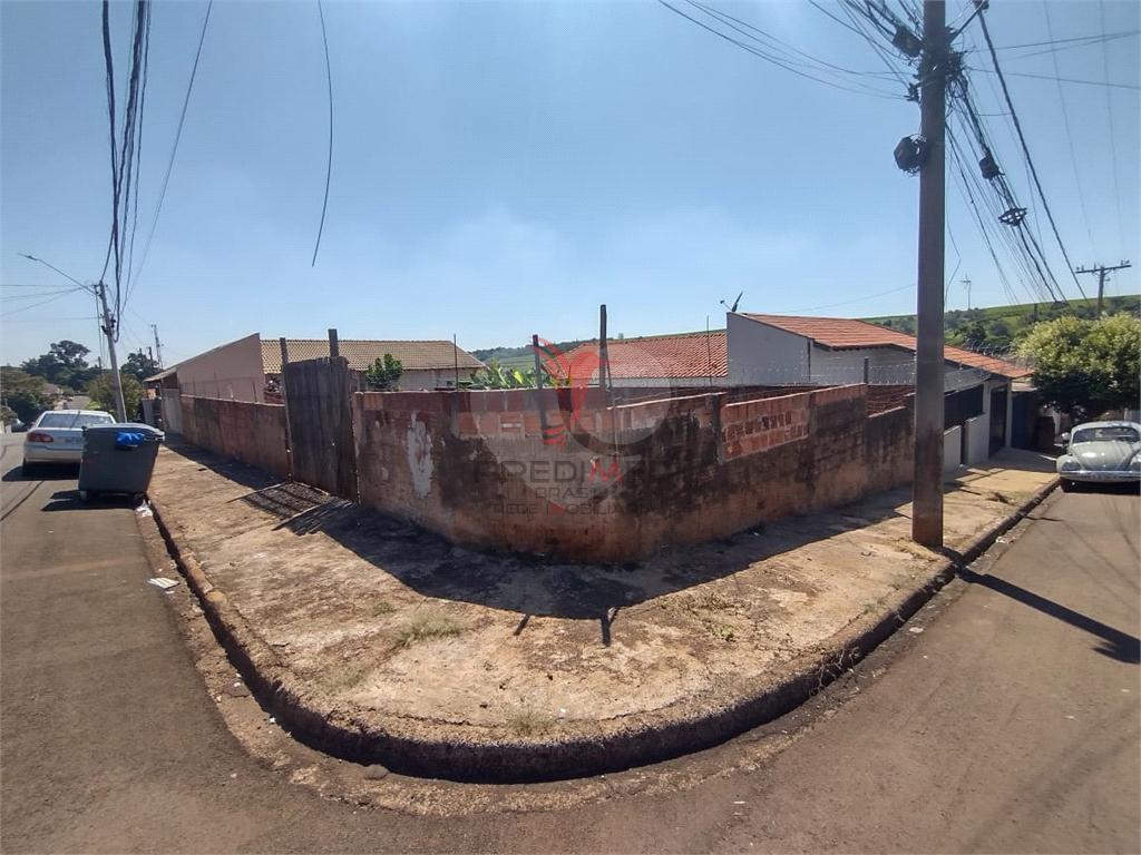 Lote/Terreno de 254m&sup2; no bairro Jardim S&atilde;o Jo&atilde;o, em Len&ccedil;&oacute;is Paulista  Lençóis Paulista - 