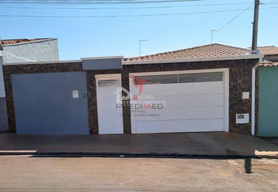 Casa de 2 quartos, 213m&sup2; no bairro N&uacute;cleo Habitacional Jardim Bocayuva, em Macatuba  MACATUBA - 