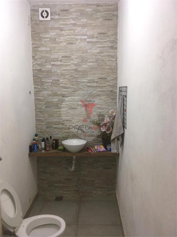 Sobrado de 3 quartos, 230m&sup2; no bairro Jardim Itapu&atilde;, em Len&ccedil;&oacute;is Paulista  Lençóis Paulista - 