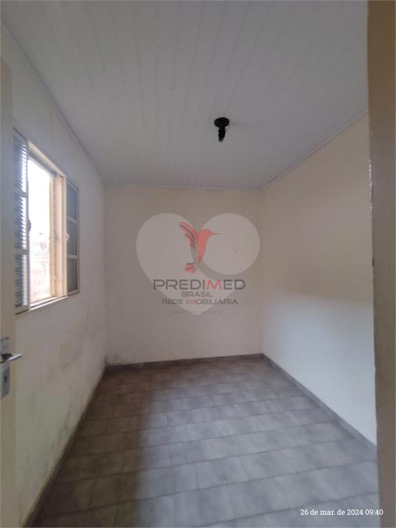 Casa de 3 quartos, 135m&sup2; no bairro N&uacute;cleo Habitacional Bela Vista Ii, em Len&ccedil;&oacute;is Paulista  Lençóis Paulista - 