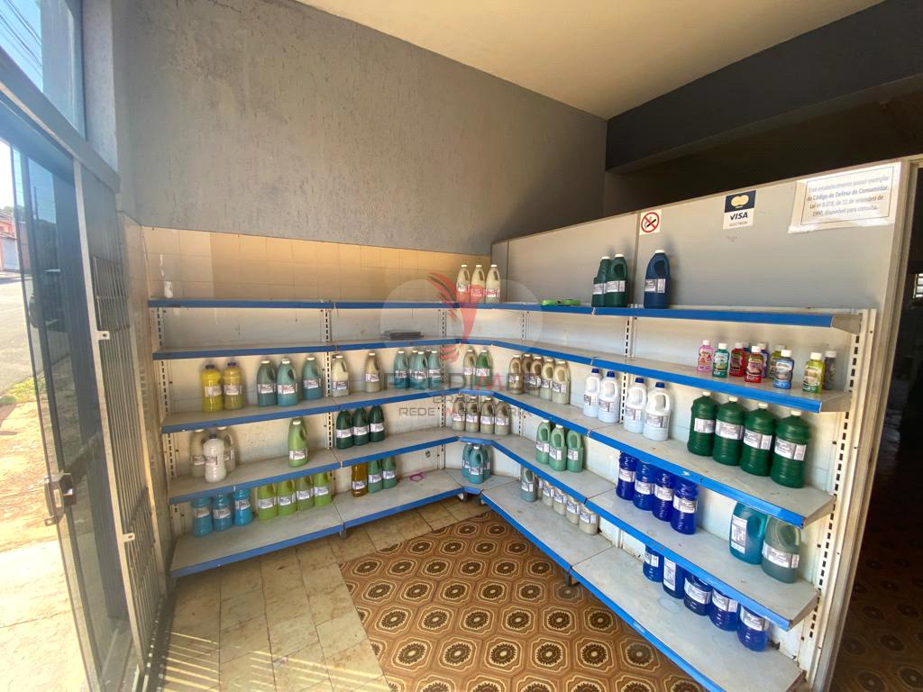 Loja / Sal&atilde;o / Ponto Comercial de 244m&sup2; no bairro Jardim Alvorada, em Len&ccedil;&oacute;is Paulista  Lençóis Paulista - 