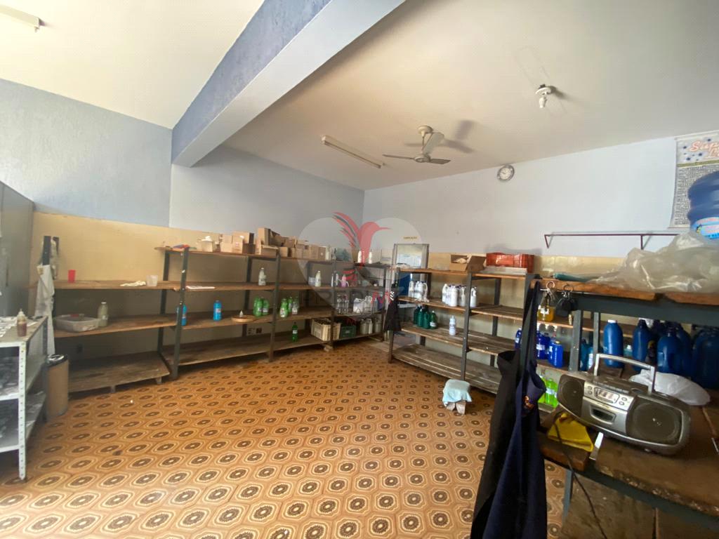 Loja / Sal&atilde;o / Ponto Comercial de 244m&sup2; no bairro Jardim Alvorada, em Len&ccedil;&oacute;is Paulista  Lençóis Paulista - 