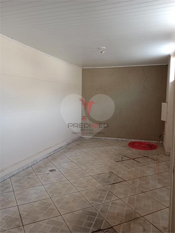 Casa de 3 quartos, 260m&sup2; no bairro Jardim Morumbi, em Len&ccedil;&oacute;is Paulista  Lençóis Paulista - 