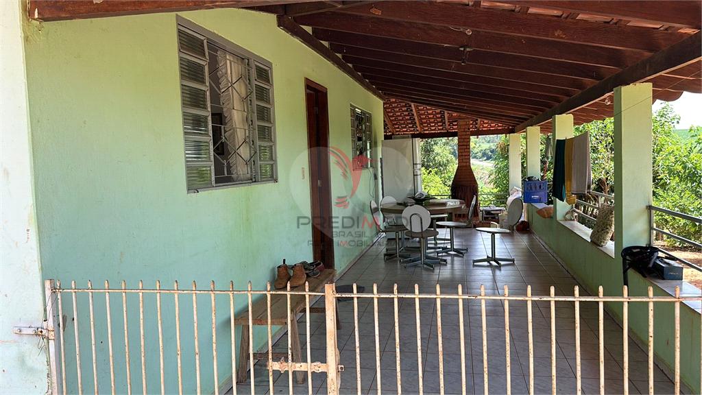 Fazenda/S&iacute;tios/Ch&aacute;caras de 3 quartos, 137m&sup2; no bairro &Aacute;guas Claras, em Iacanga  IACANGA - 