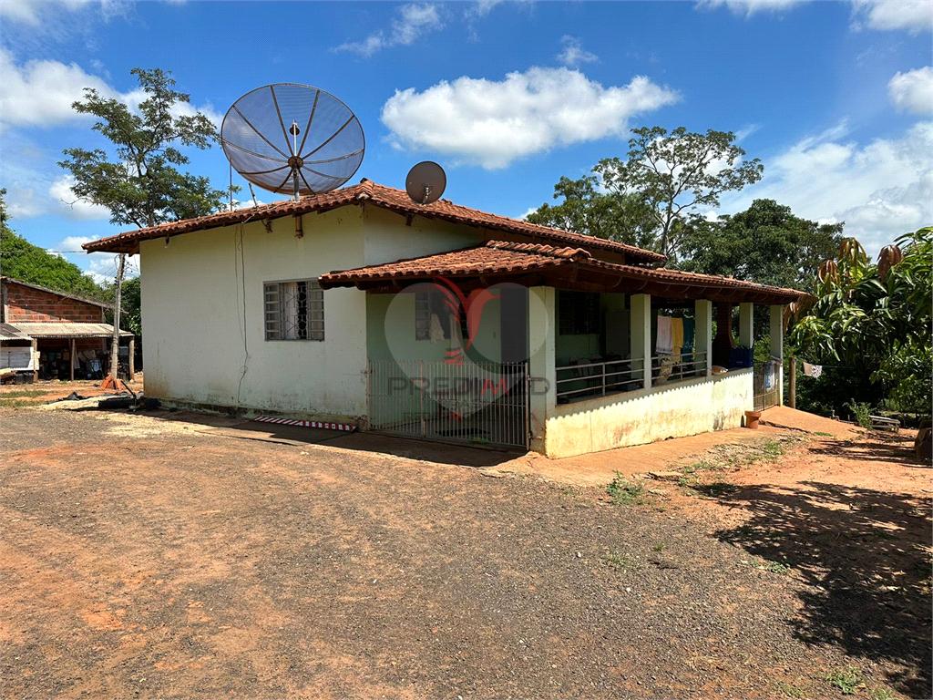Fazenda/S&iacute;tios/Ch&aacute;caras de 3 quartos, 137m&sup2; no bairro &Aacute;guas Claras, em Iacanga  IACANGA - 