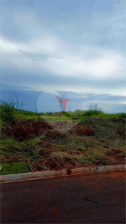 Lote/Terreno de 300m&sup2; no bairro Residencial Villacitt&aacute;, em Len&ccedil;&oacute;is Paulista  Lençóis Paulista - 